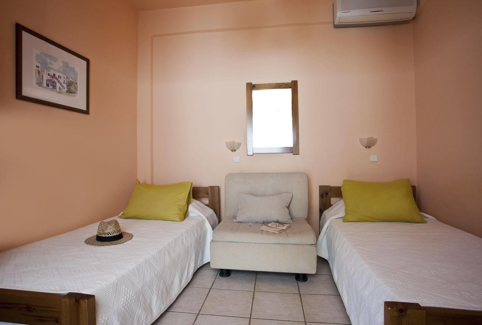 Stefano Apartments เนาซา ภายนอก รูปภาพ